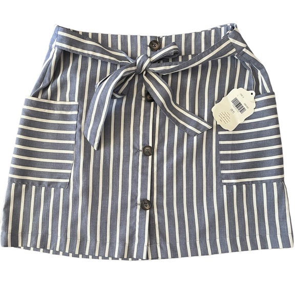 Altar'd State Dresses & Skirts - NWT- Altar’d State Denim and Ivory Striped Skirt in Size Large